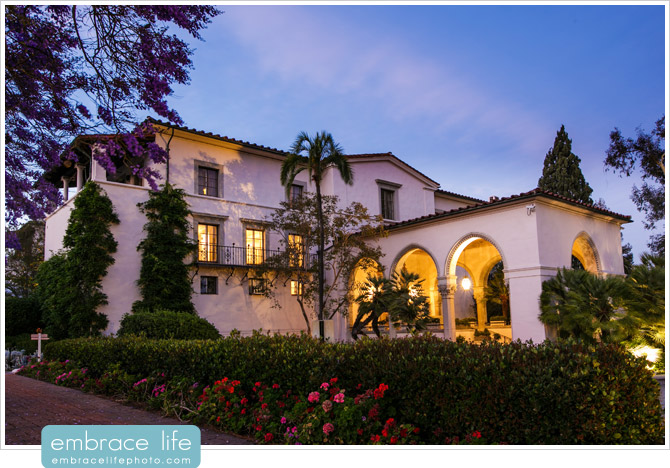 Athenaeum building at sunset in Pasadena